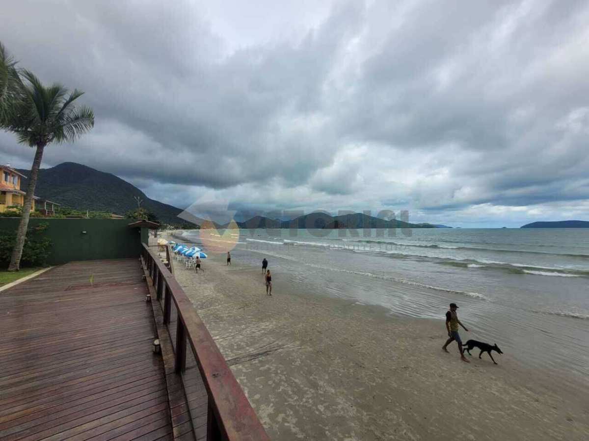 Casa pé na areia Maranduba - Imóvel no Litoral Caragua