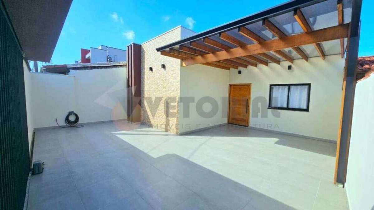 Casa Residencial / Balneário dos Golfinhos - Imóvel no Litoral Caragua