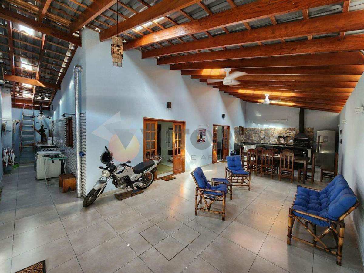 Casa Residencial / Indaiá - Imóvel no Litoral Caragua