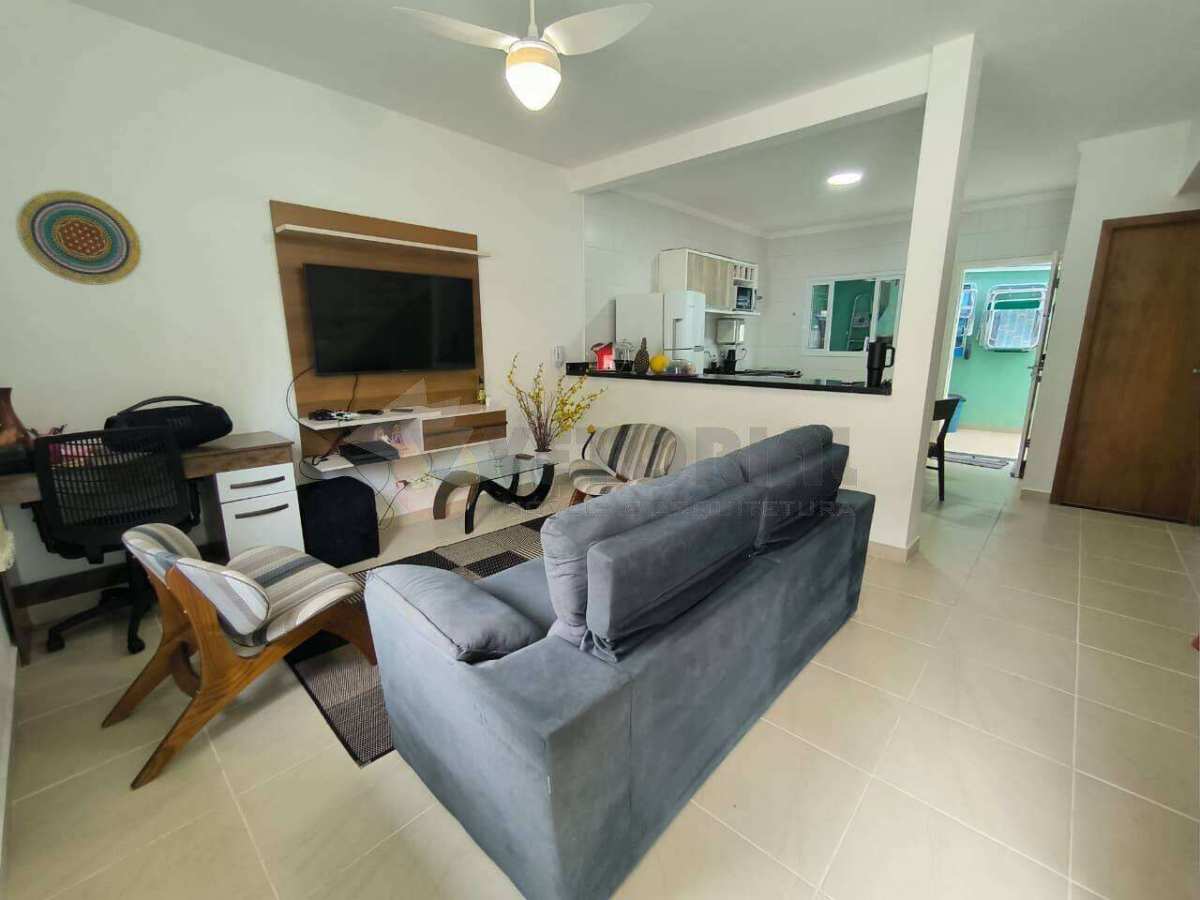 Casa Residencial / Prainha - Imóvel no Litoral Caragua