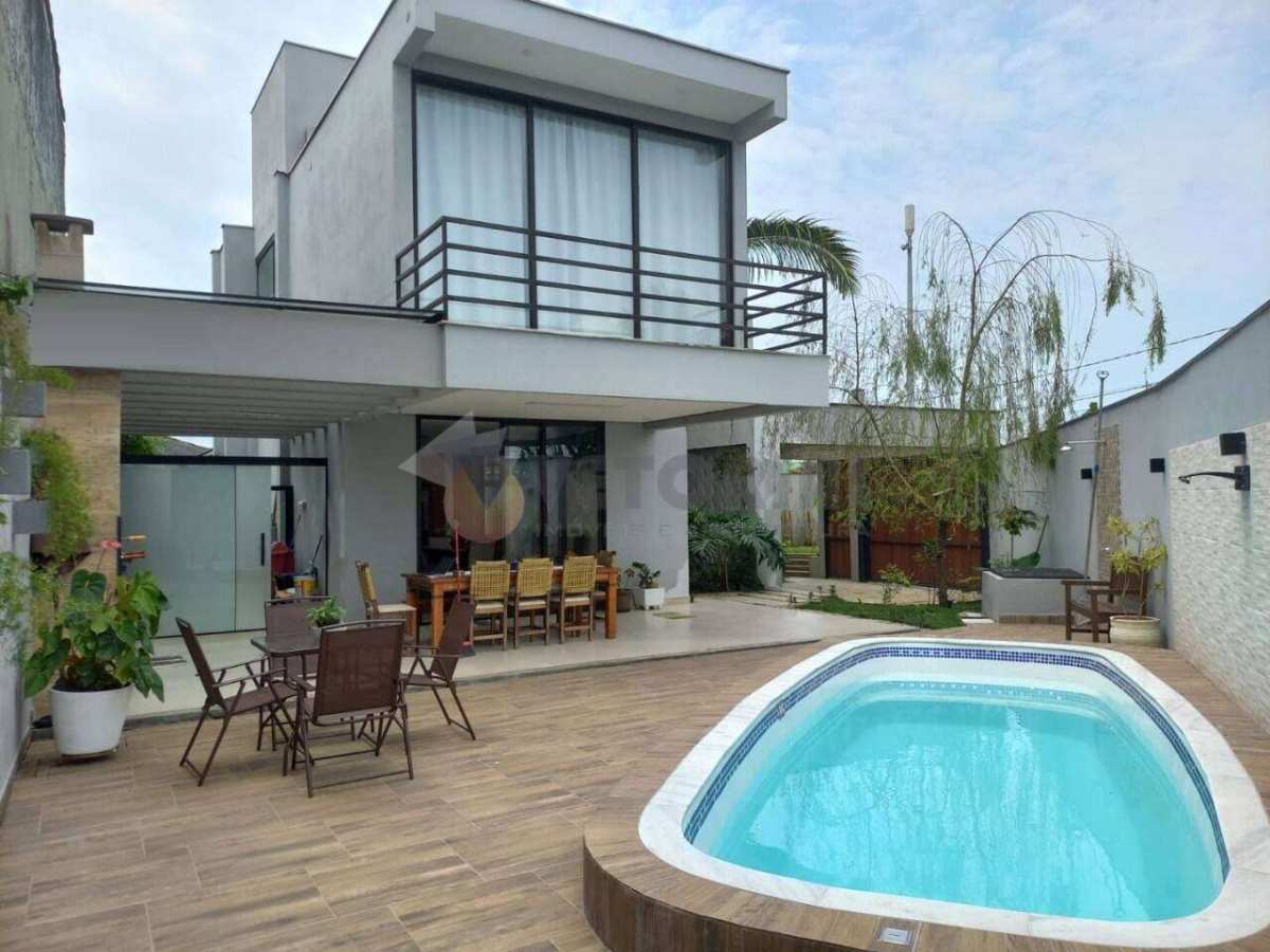 Sobrado alto padrão no Poiares - Imóvel no Litoral Caragua