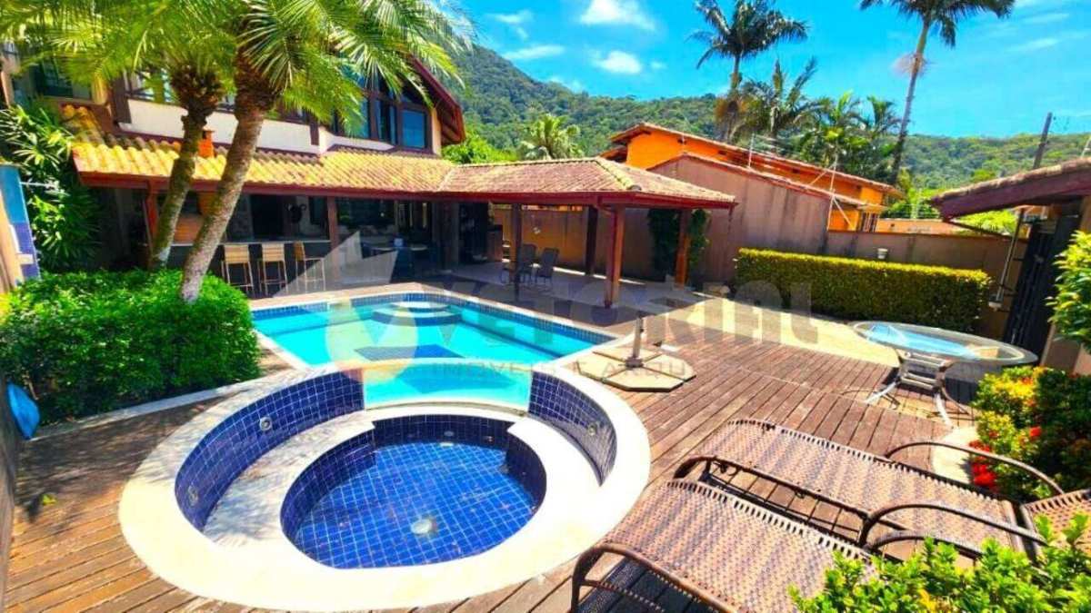 Sobrado Residencial / Cidade Jardim - Imóvel no Litoral Caragua