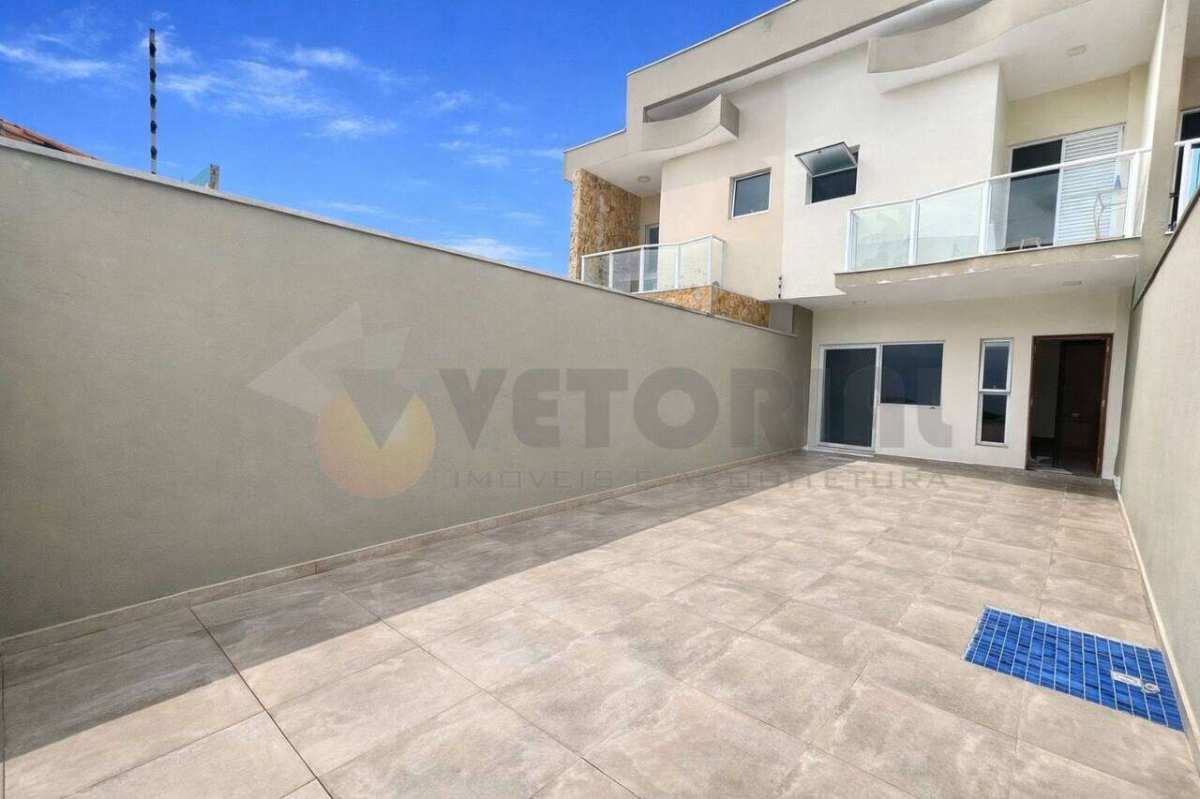 Sobrado Residencial / Jardim Arua - Imóvel no Litoral Caragua