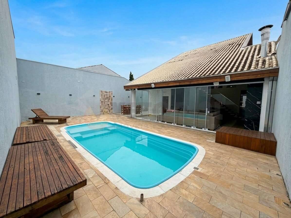Sobrado Residencial / Pontal de Santa Marina