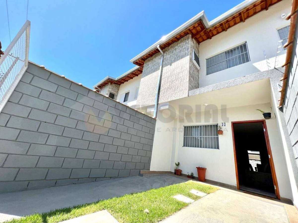 Sobrado Residencial / Pontal de Santa Marina