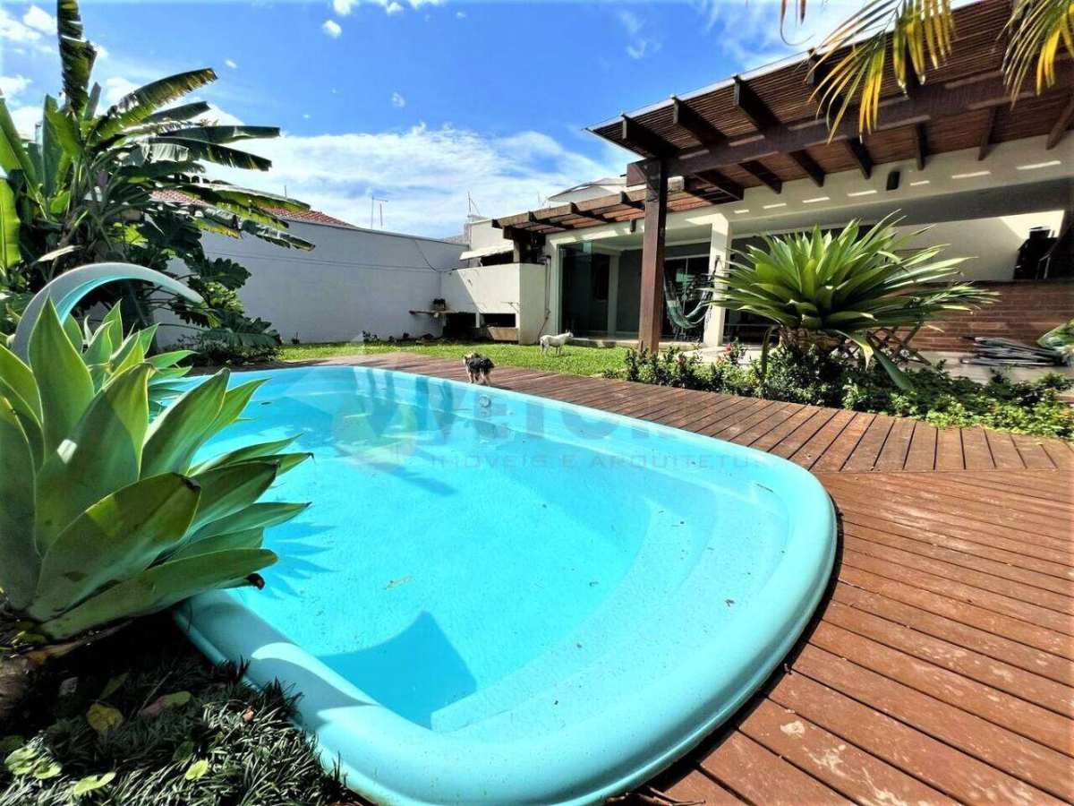 Sobrado Residencial / Pontal de Santa Marina